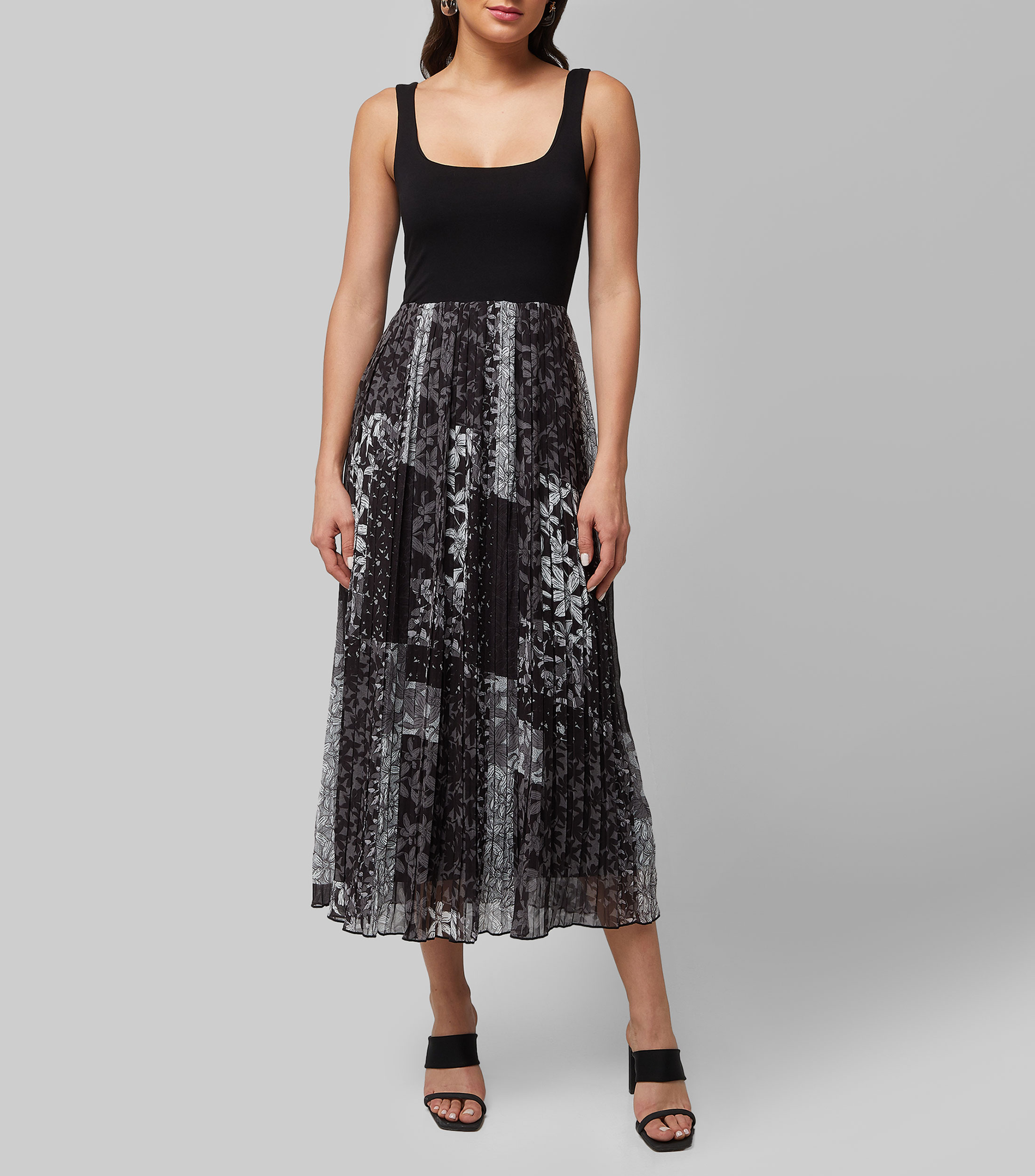 Vestido Para Mujer Desigual Pichiflo | Sin Mangas, Cuello Redondo Y Cierre Trasero | Tejido Elástico Con Fibras Sostenibles Lenzing Ecovero